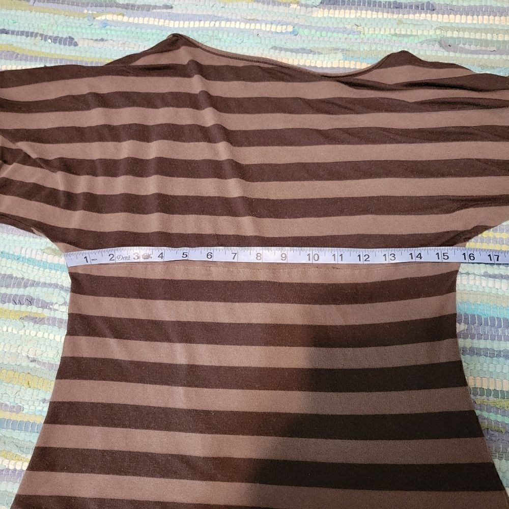 Old Navy Women’s Short Sleeve Brown Striped Pullover Shirt Sz M - Picture 12 of 14